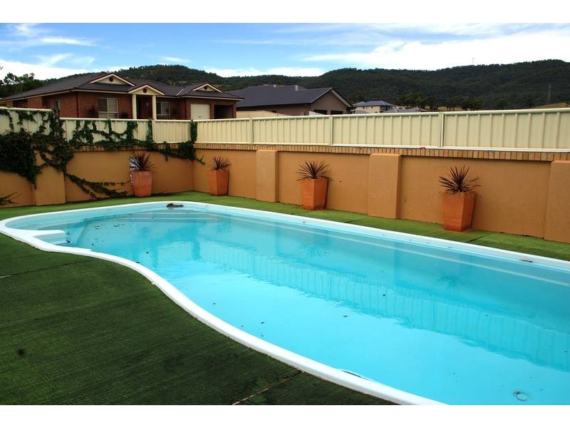 82 Barton STREET, Scone NSW 2337