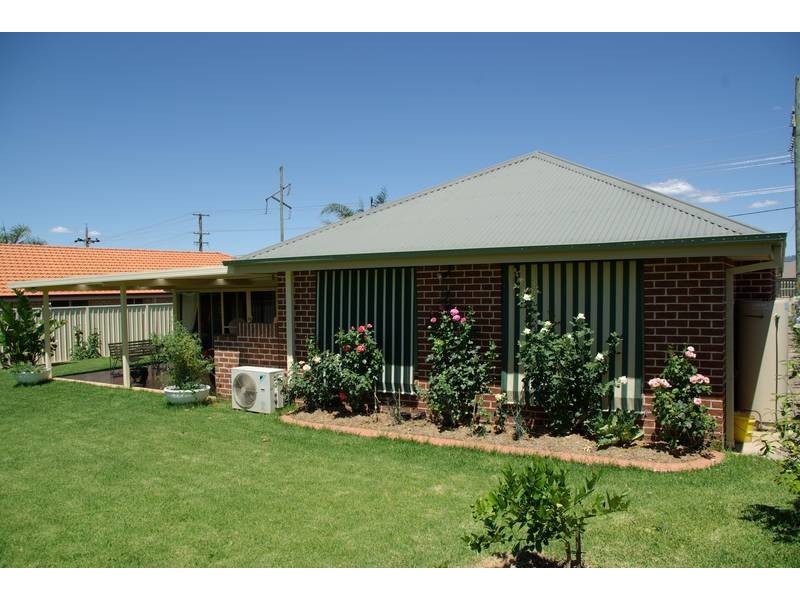 118 Barton Street, Scone NSW 2337