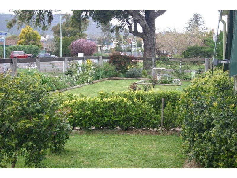 79 Kingdon Street, Scone NSW 2337