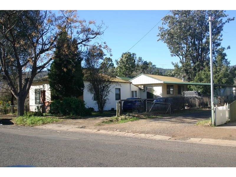 32/32a Main Street, Scone NSW 2337
