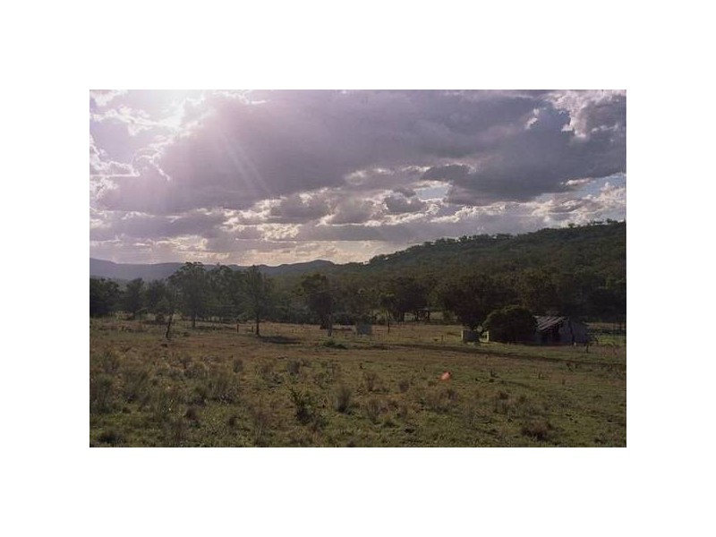 Phillips Creek Road, Willow Tree NSW 2339