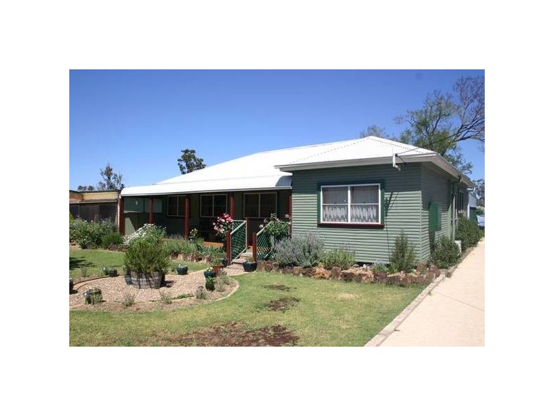 119 Waverly Street, Scone NSW 2337