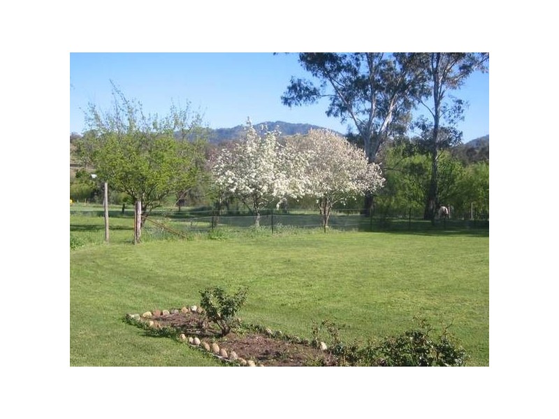 12 River Street, Gundy NSW 2337