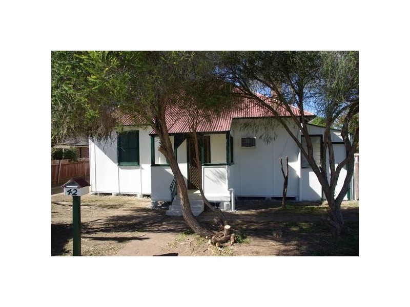 42 Kelly Street, Scone NSW 2337