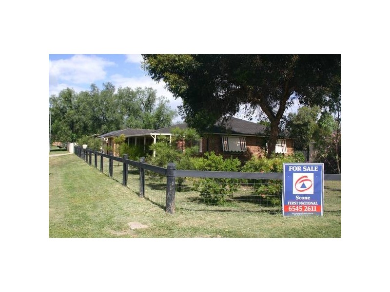 40 Kelly Street, Scone NSW 2337
