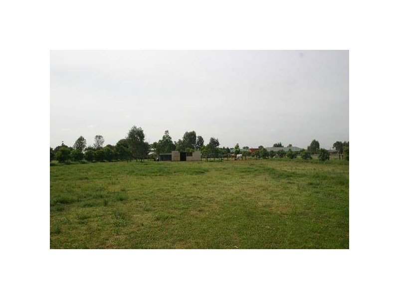 45 Gray, Scone NSW 2337