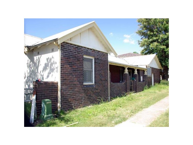 112 St Aubins Street, Scone NSW 2337