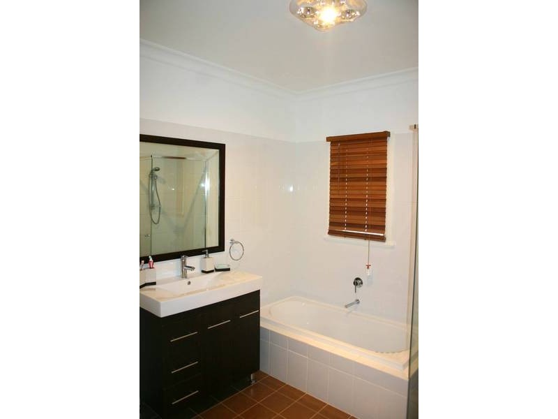 60 Waverley Street, Scone NSW 2337
