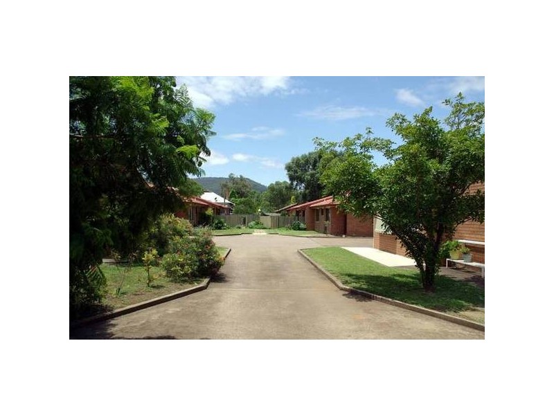 2/82 Park Street, Scone NSW 2337