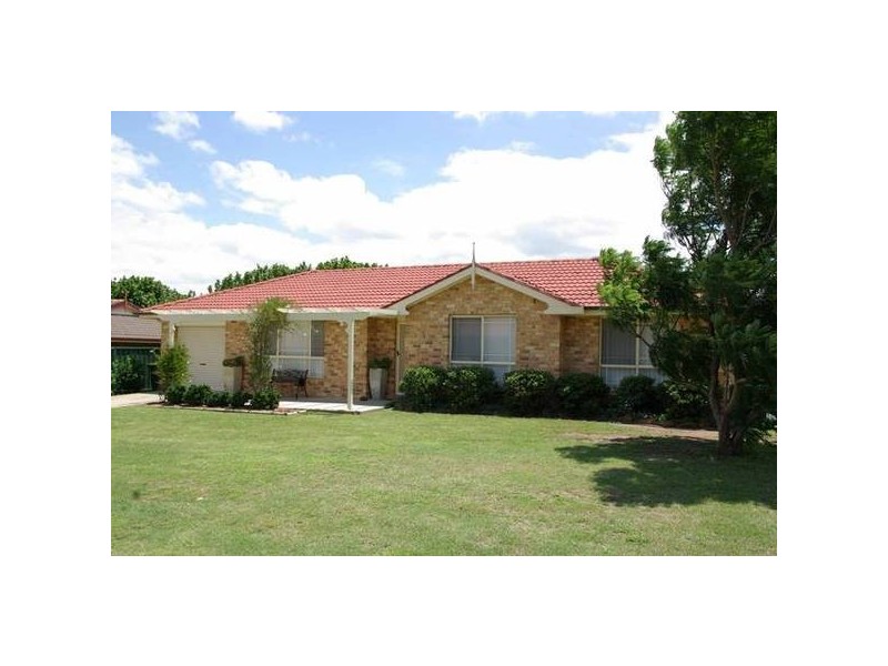 1a Honeysuckle, Scone NSW 2337