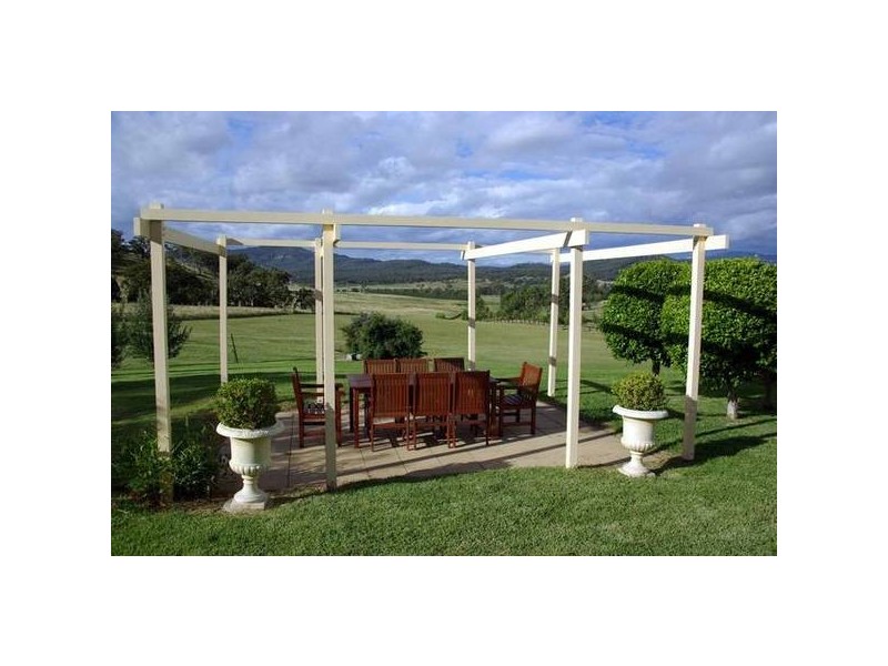 Bunnan Rd, Scone NSW 2337