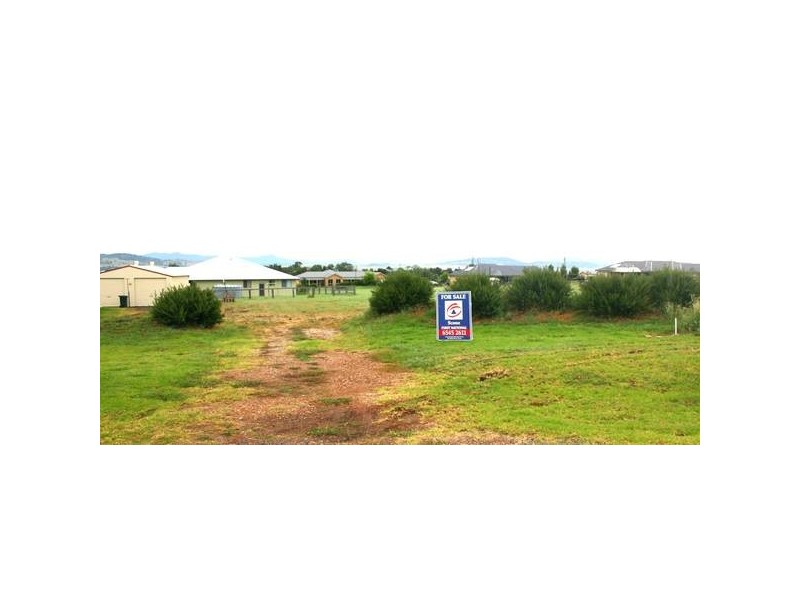 18 Kingfisher Cr, Scone NSW 2337