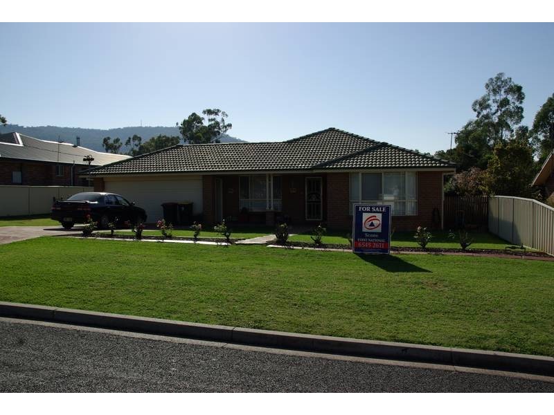 102 Barton Street, Scone NSW 2337