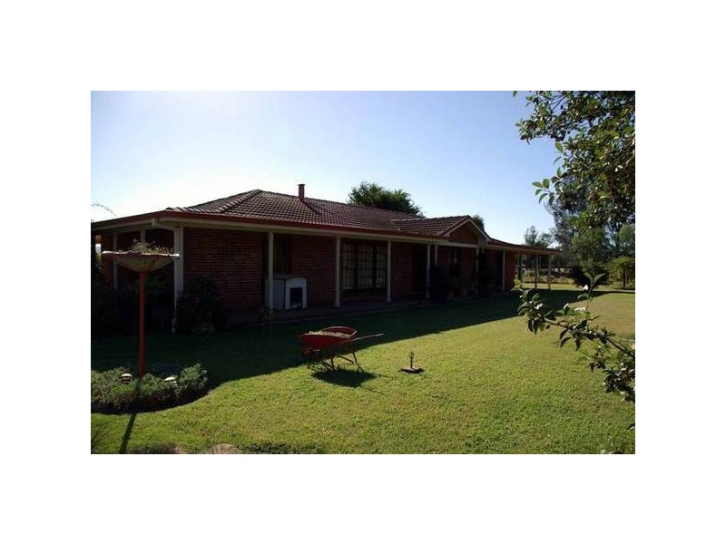 343 New England Highway, Scone NSW 2337