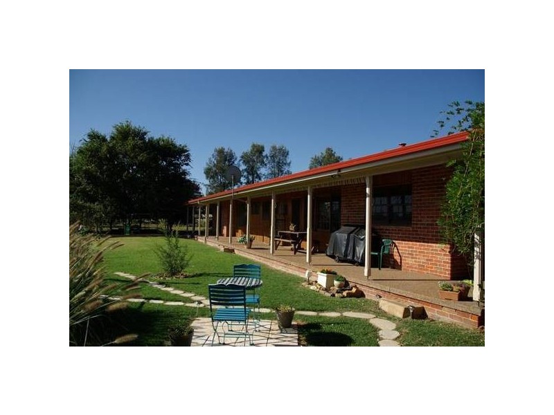 343 New England Highway, Scone NSW 2337