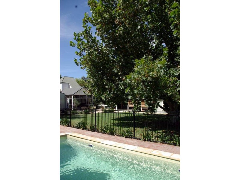 77 Park Street, Scone NSW 2337