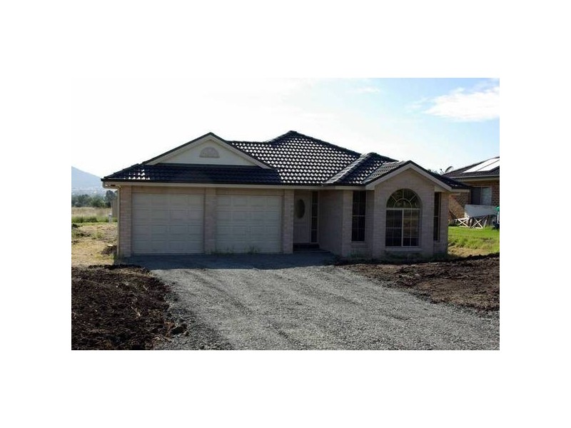 30 Kookaburra Cres, Scone NSW 2337