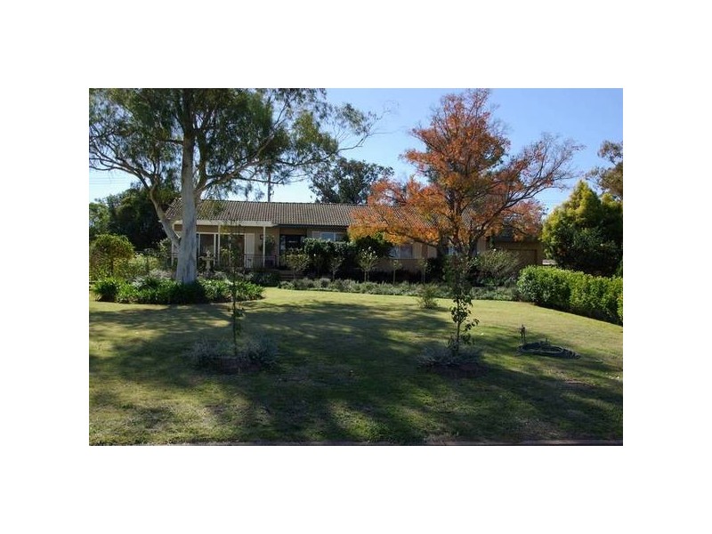 4 Little Street, Scone NSW 2337