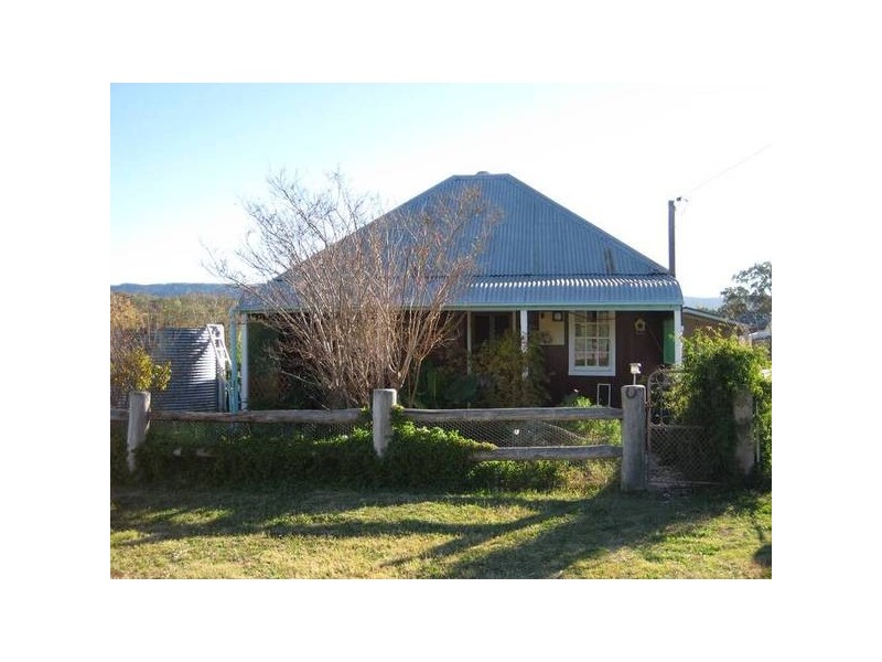 7 Roseberry Street, Wingen NSW 2337