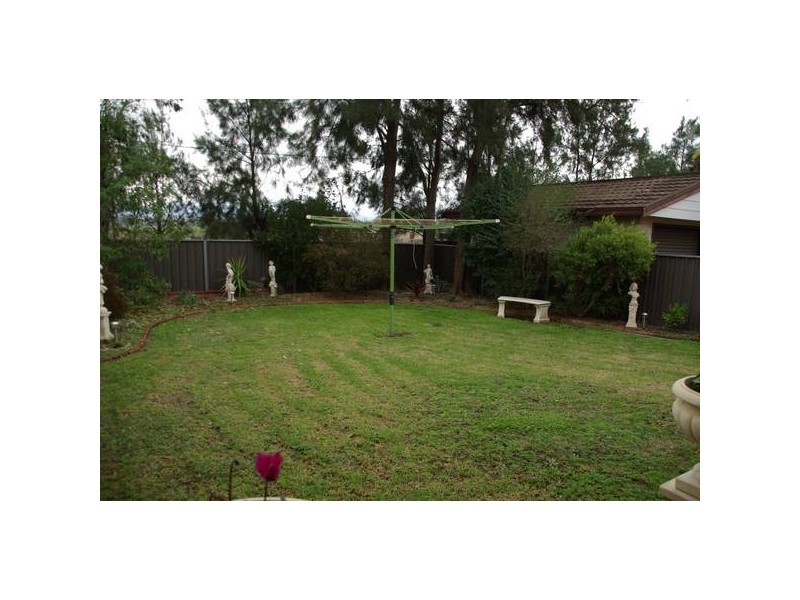 25 Kelly Street, Scone NSW 2337
