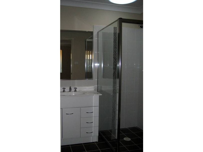 11/33 Everleigh Crt, Scone NSW 2337