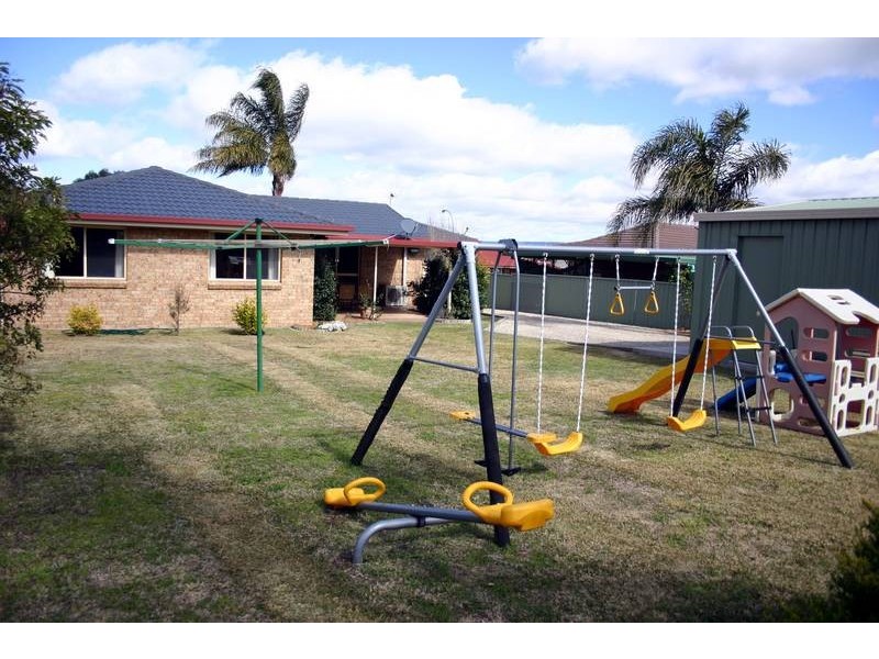 18 Honeysuckle Crescent, Scone NSW 2337
