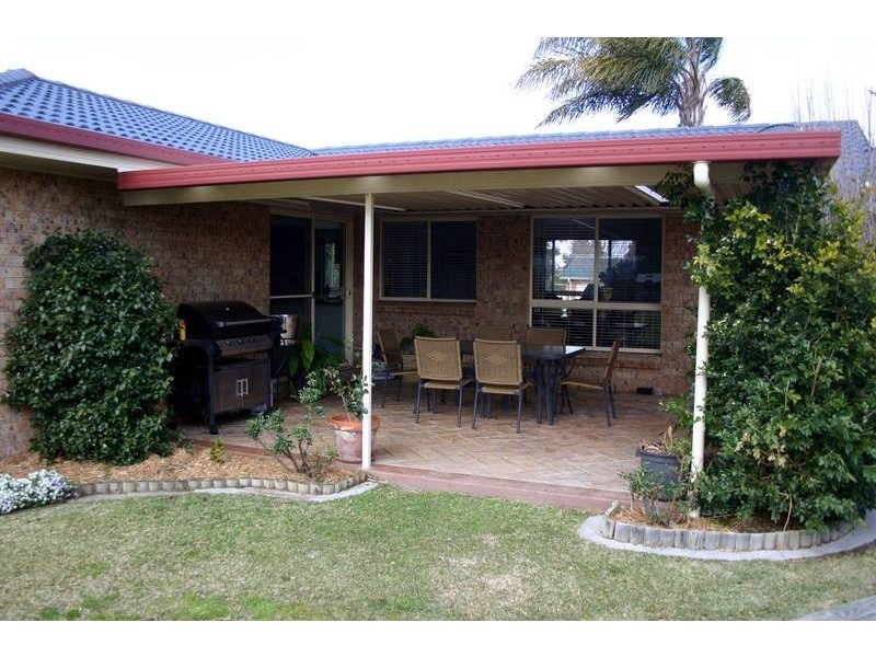 18 Honeysuckle Crescent, Scone NSW 2337