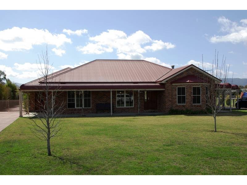 3 Derby Close, Scone NSW 2337