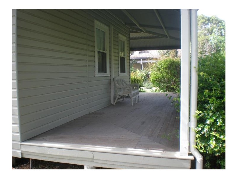 24 Oxford Road, Scone NSW 2337
