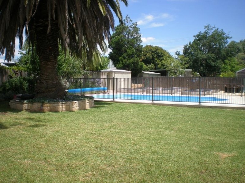 24 Oxford Road, Scone NSW 2337