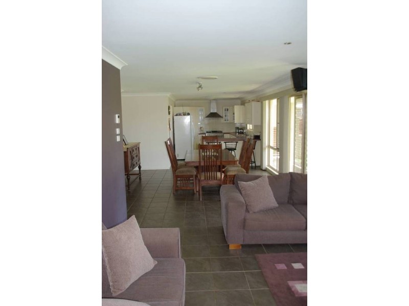 72 Gray Street, Scone NSW 2337