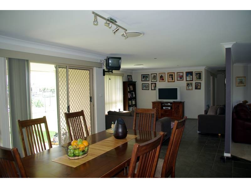 72 Gray Street, Scone NSW 2337