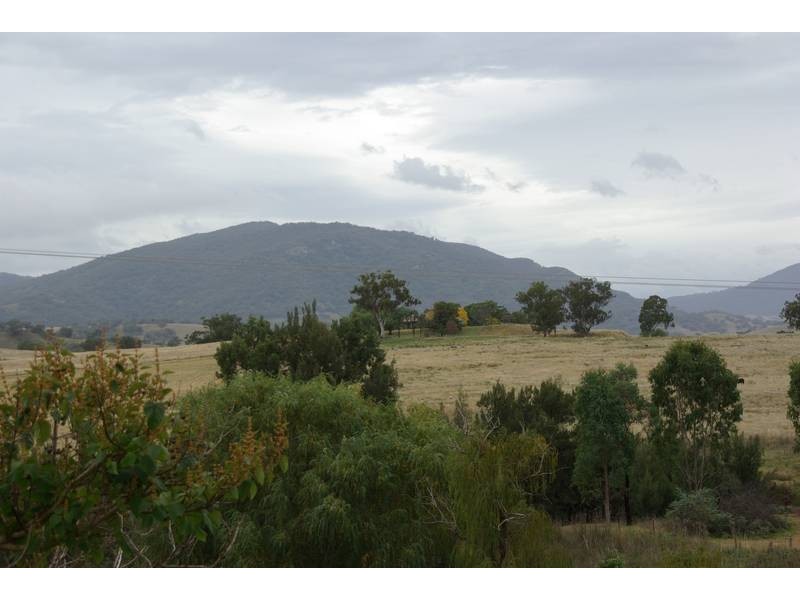 6 Wilson Street, Gundy NSW 2337