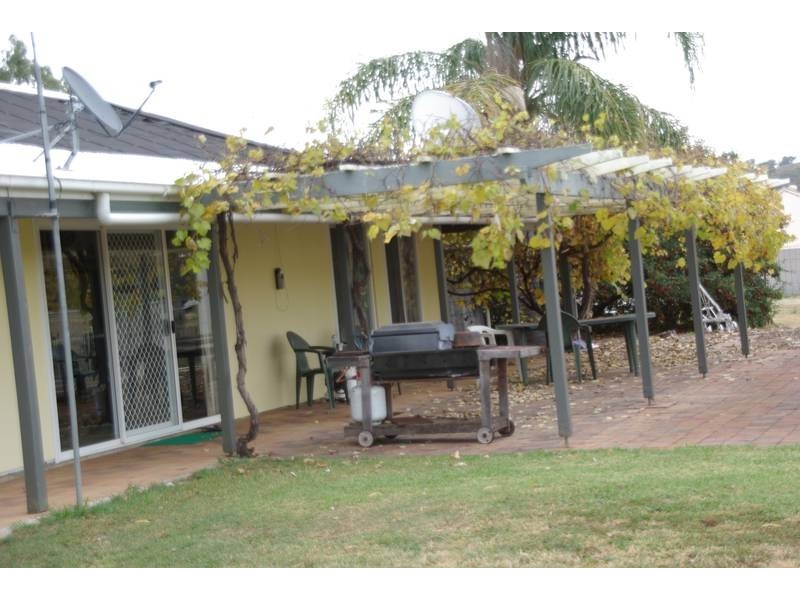 6 Wilson Street, Gundy NSW 2337