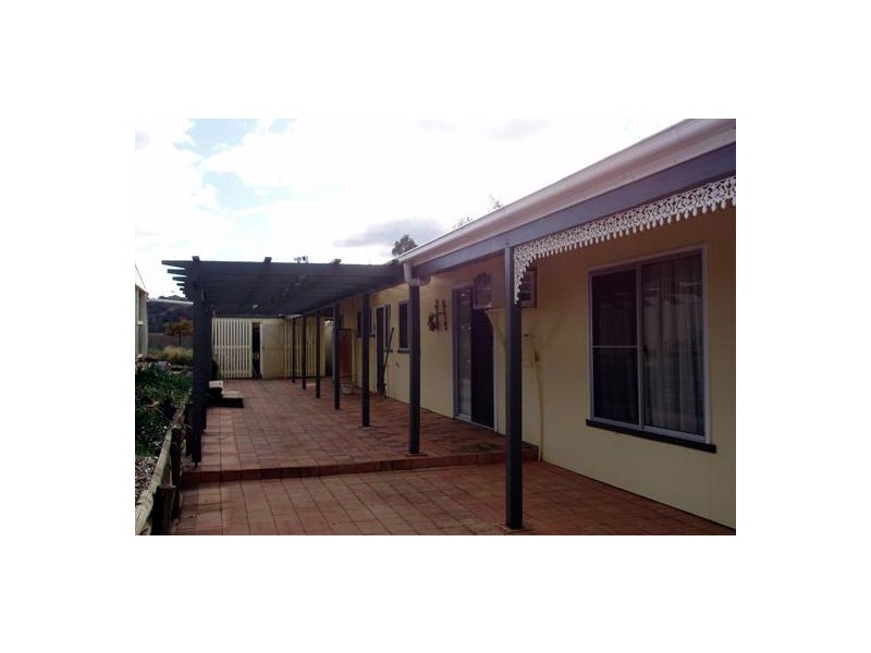 6 Wilson Street, Gundy NSW 2337