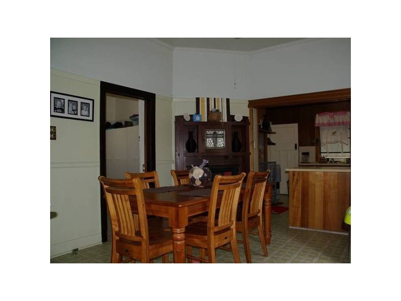 9 Mount Street, Aberdeen NSW 2336