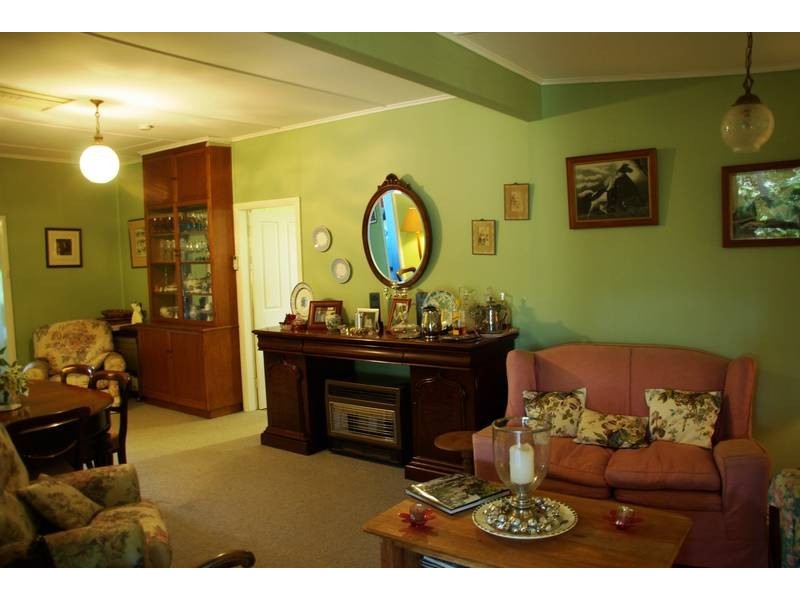 18 Satur Road, Scone NSW 2337