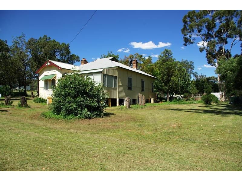 18 High Street, Moonan Flat NSW 2337