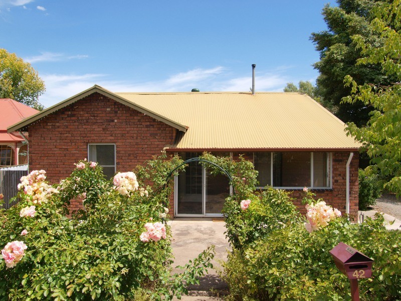 42 Moffett Street, Woodside SA 5244