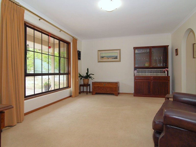 8 Hunt Road, Hahndorf SA 5245
