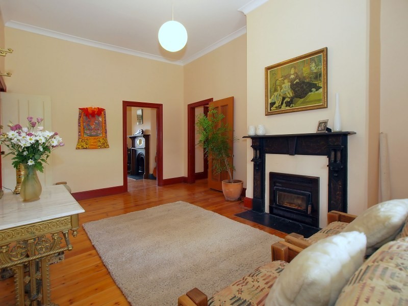 8 Exhibition Road, Mount Barker SA 5251