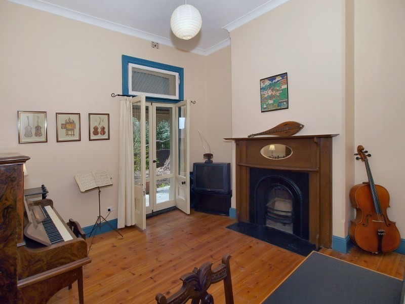 8 Exhibition Road, Mount Barker SA 5251