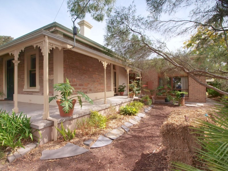8 Exhibition Road, Mount Barker SA 5251