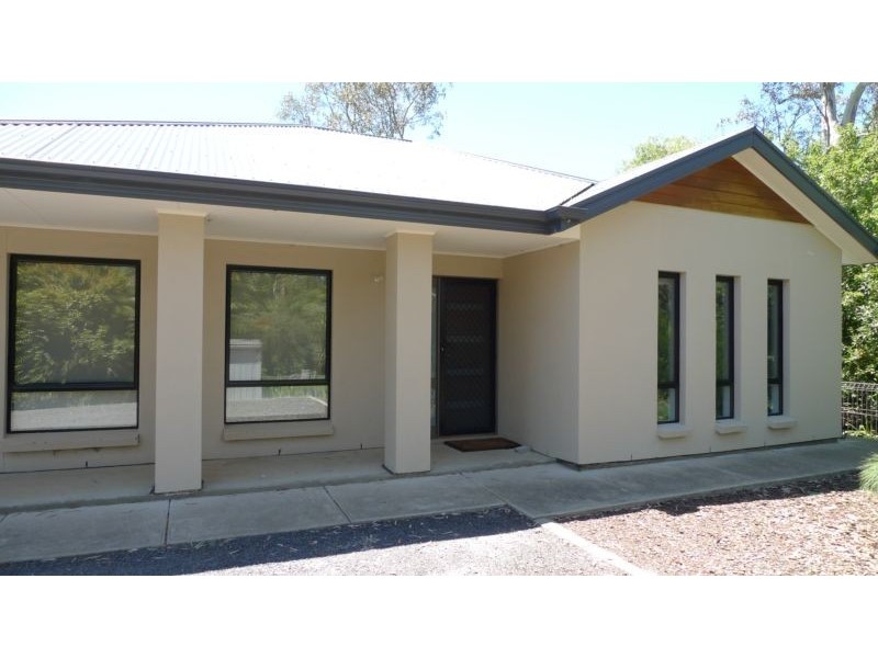 52 English Street, Hahndorf SA 5245