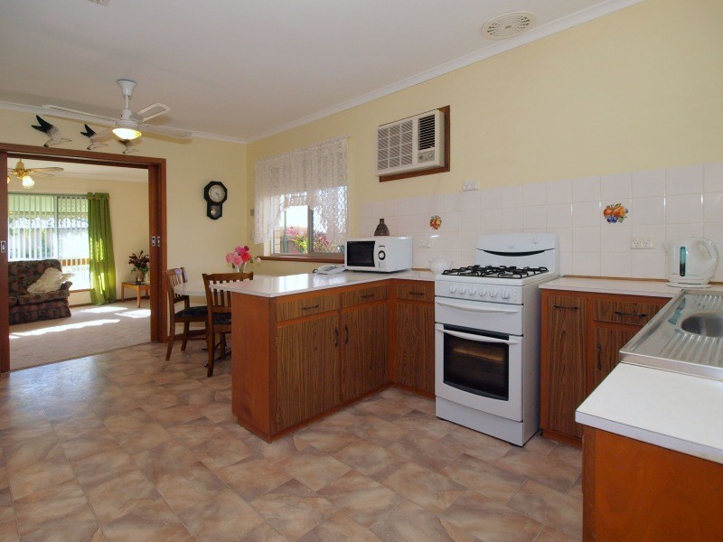 2/14 Tapping Crescent, North Haven SA 5018