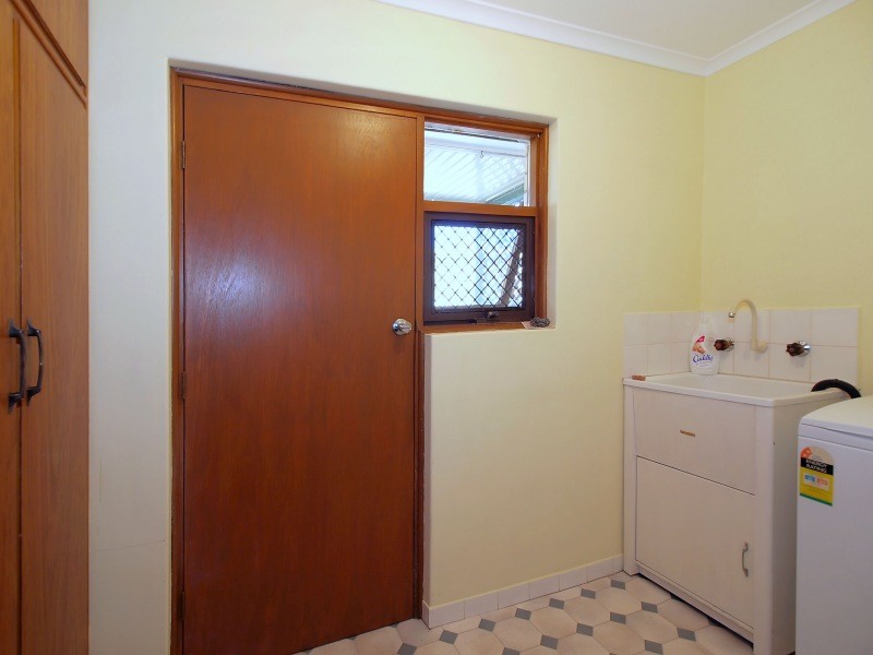 2/14 Tapping Crescent, North Haven SA 5018