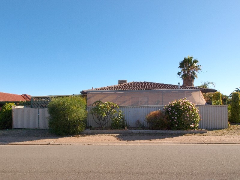 2/14 Tapping Crescent, North Haven SA 5018