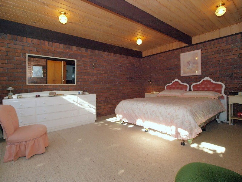 5 Fox Hill Road, Mount George SA 5155