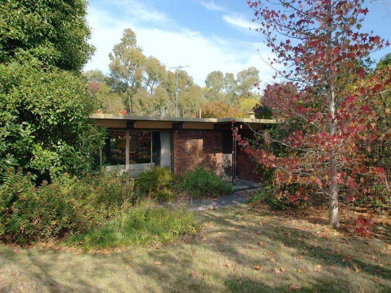 5 Fox Hill Road, Mount George SA 5155