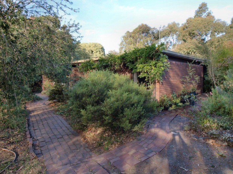 5 Fox Hill Road, Mount George SA 5155